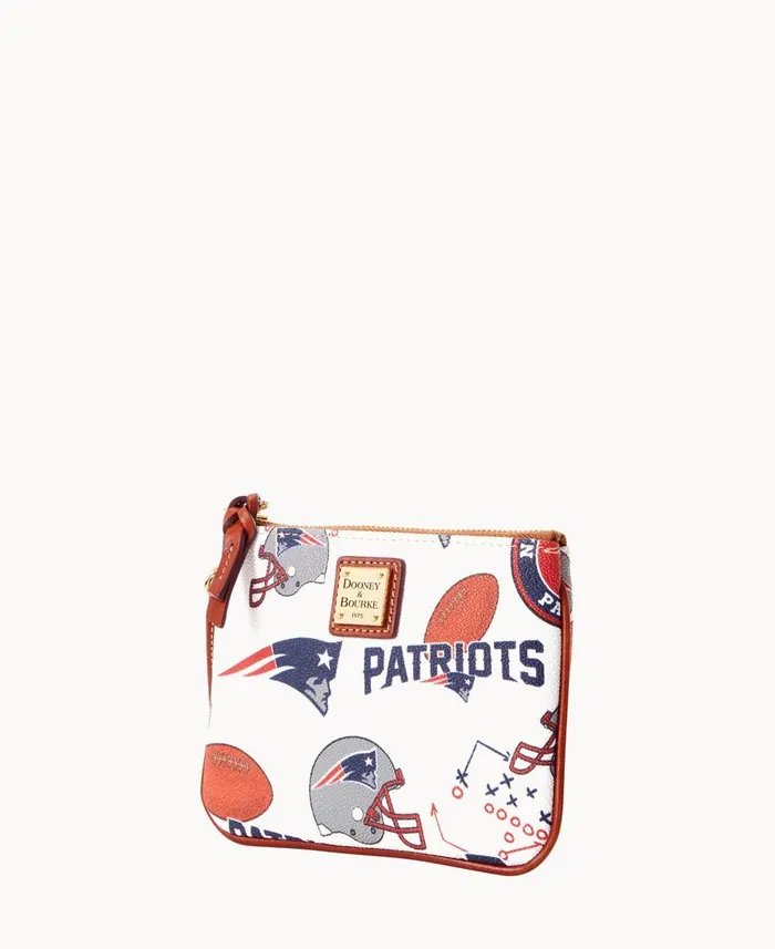 Dooney and Bourke Wallets NFL Patriots Stadium Wristlet Patriots 8211 WomenMen Dooney and Bourke Wallets NFL Patriots Stadium Wristlet Patriots 8211 WomenMen