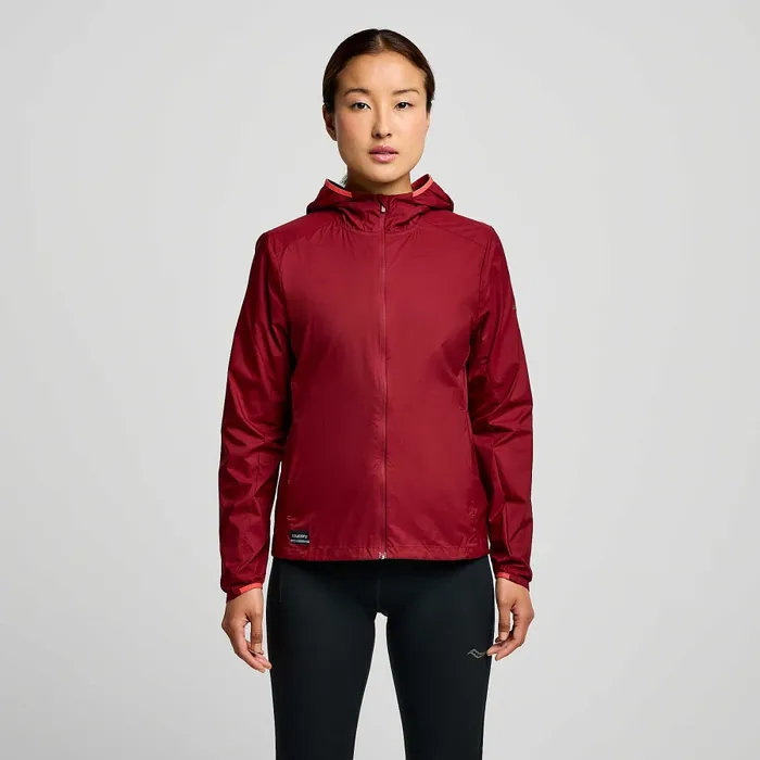 Peregrine Packaway Jacket Currant Women Tops Saucony
