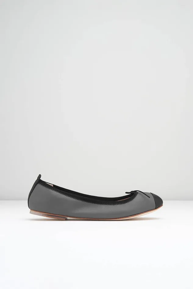 Adult Bloch Ladies Rigel Ballet Flats Ash Black Leather Ballet Flats