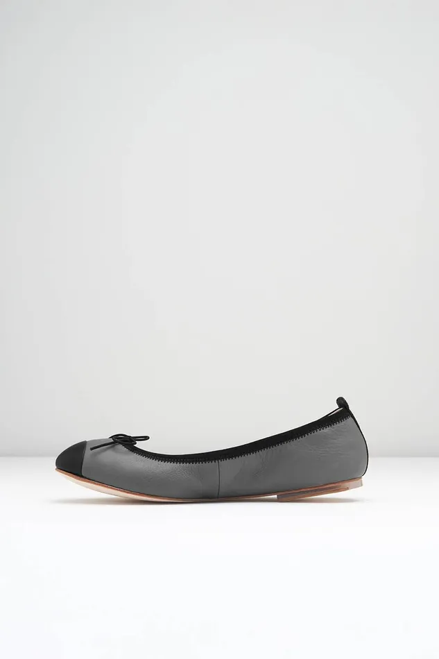 Adult Bloch Ladies Rigel Ballet Flats Ash Black Leather Ballet Flats