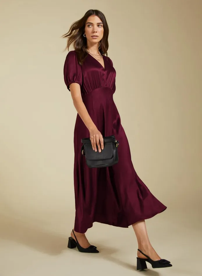 Baukjen Cathy Satin VNeck MidiDress Burgundy Clothing