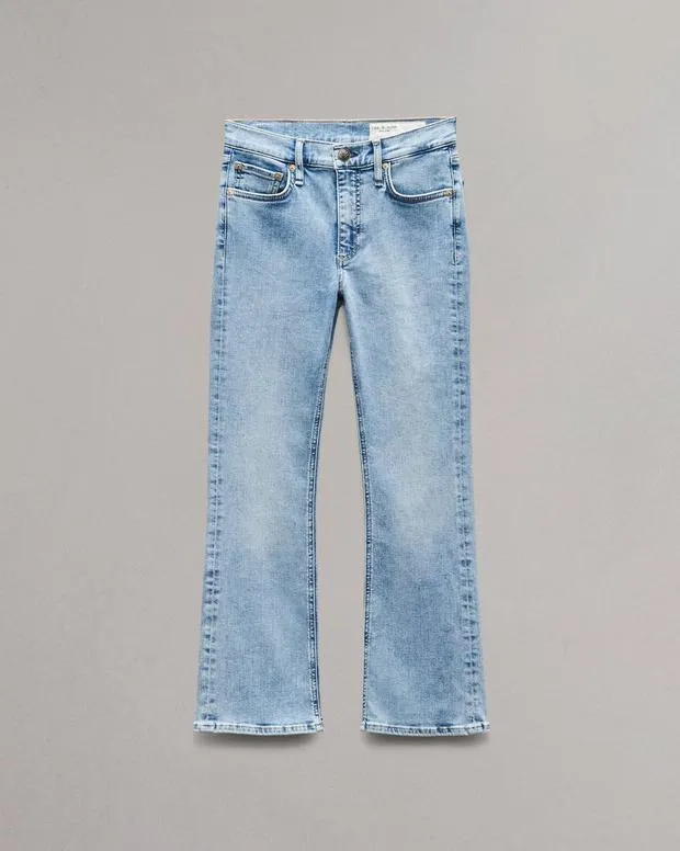 BoyfriendJeans Women Epic Peyton Bootcut Jean Summers rag and bone