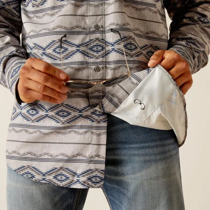 Button Down Shirts Men Ariat VentTEK Outbound Classic Fit Shirt Moon Mist