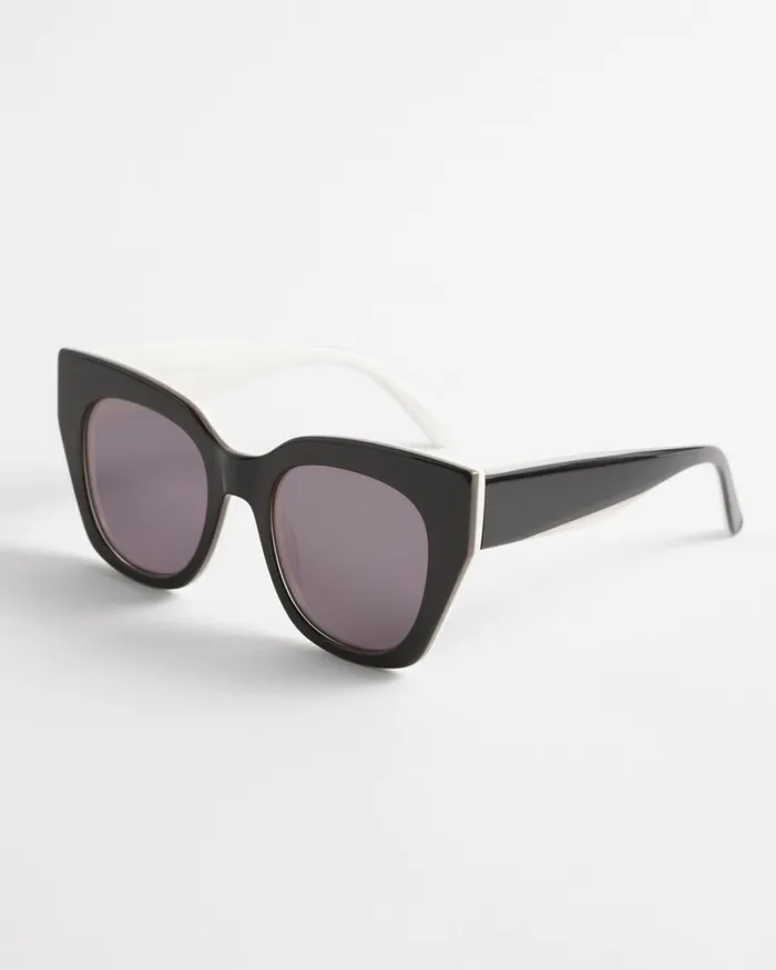Chico039s Eyewear Black And White Cateye Sunglasses Blackwhite 8211 Shoes and Accessories Chico039s Eyewear Black And White Cateye Sunglasses Blackwhite 8211 Shoes and Accessories