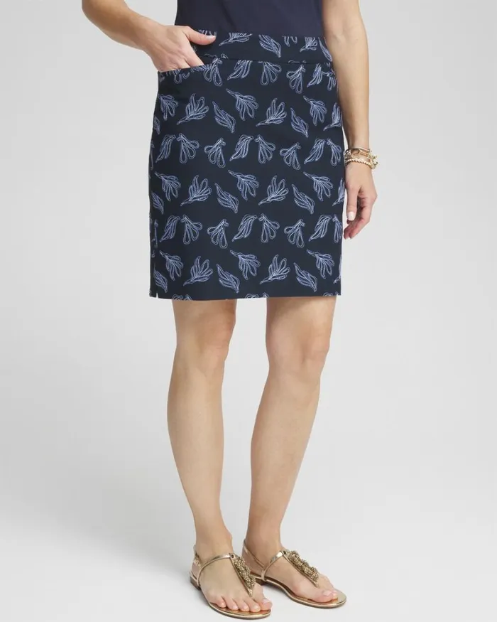 Chico039s Shorts Brigitte PullOn Embroidered Leaves Skort Navy 8211 Clothing