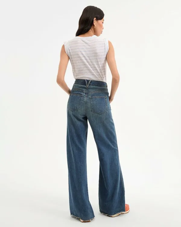 Dree Muscle Tee Bluebellandwhite Women Veronica Beard Tops