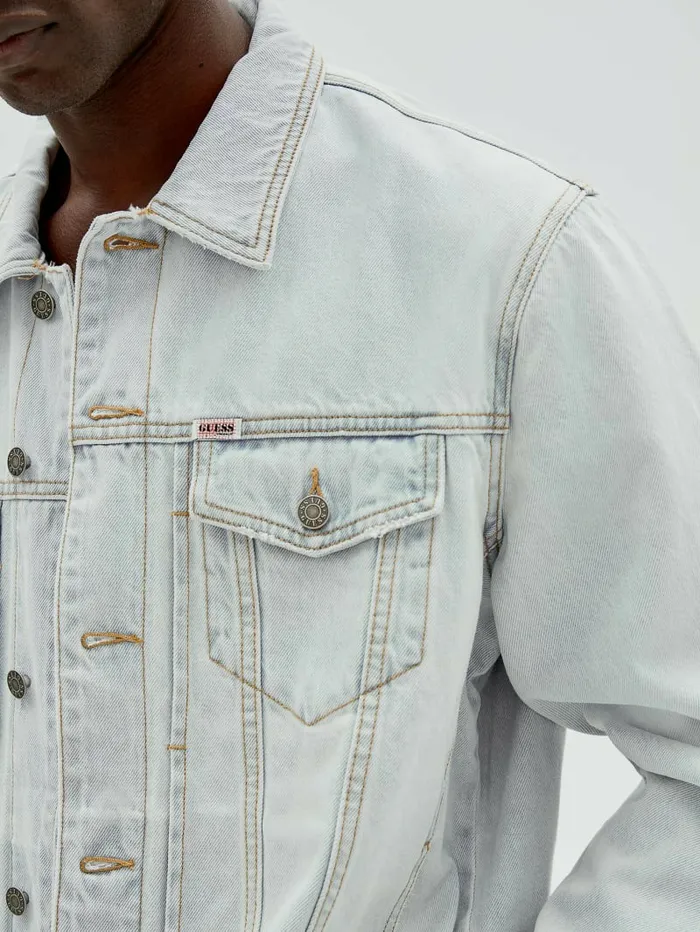 GUESS Originals Kit Denim Jacket Go Crest Lt Wash Men Jackets and Coats GUESS GUESS Originals Kit Denim Jacket Go Crest Lt Wash Men Jackets and Coats GUESS