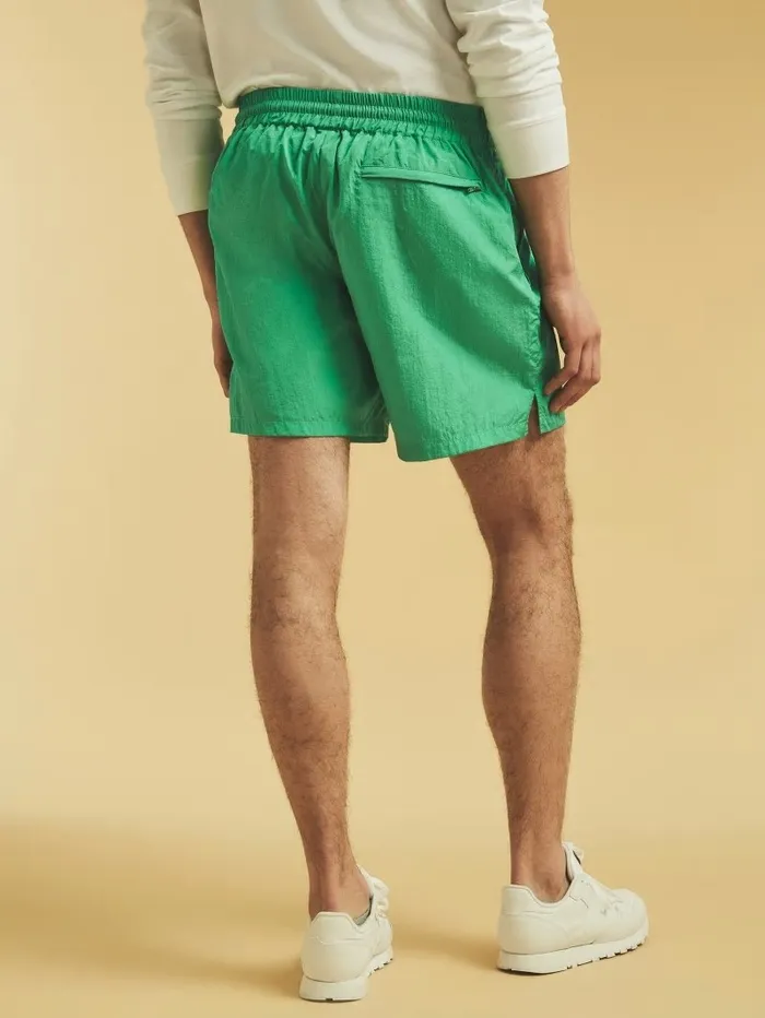 GUESS Originals Kit Nylon Shorts Rush Green Pants and Shorts GUESS Men GUESS Originals Kit Nylon Shorts Rush Green Pants and Shorts GUESS Men