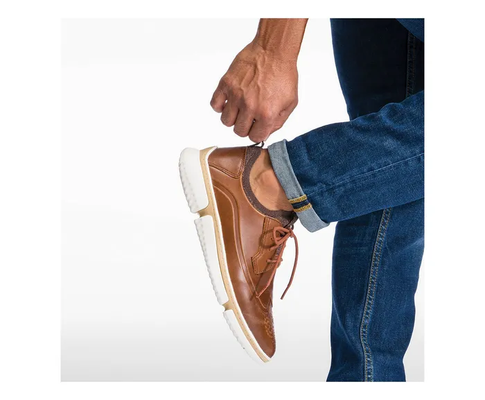 Hush Puppies Bennet Wingtip Oxford Cognac Leather Men Oxfords Hush Puppies Bennet Wingtip Oxford Cognac Leather Men Oxfords