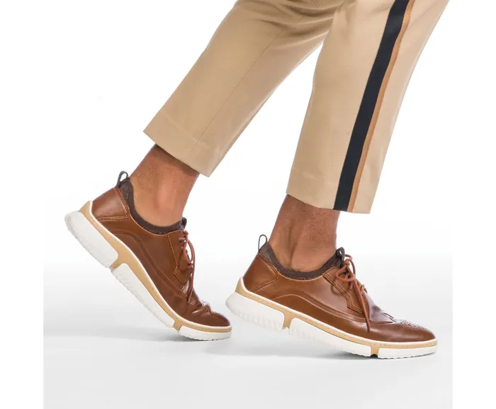 Hush Puppies Bennet Wingtip Oxford Cognac Leather Men Oxfords Hush Puppies Bennet Wingtip Oxford Cognac Leather Men Oxfords