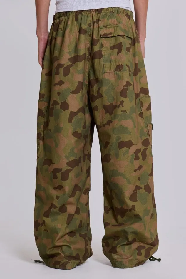 Jaded London Trousers and Pants Women Duck Camo Parachute Pants Camo