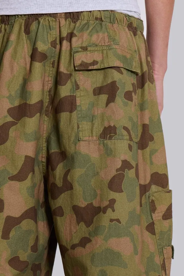 Jaded London Trousers and Pants Women Duck Camo Parachute Pants Camo