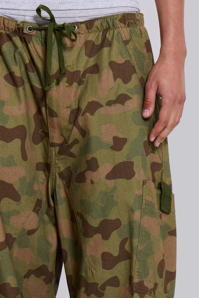 Jaded London Trousers and Pants Women Duck Camo Parachute Pants Camo