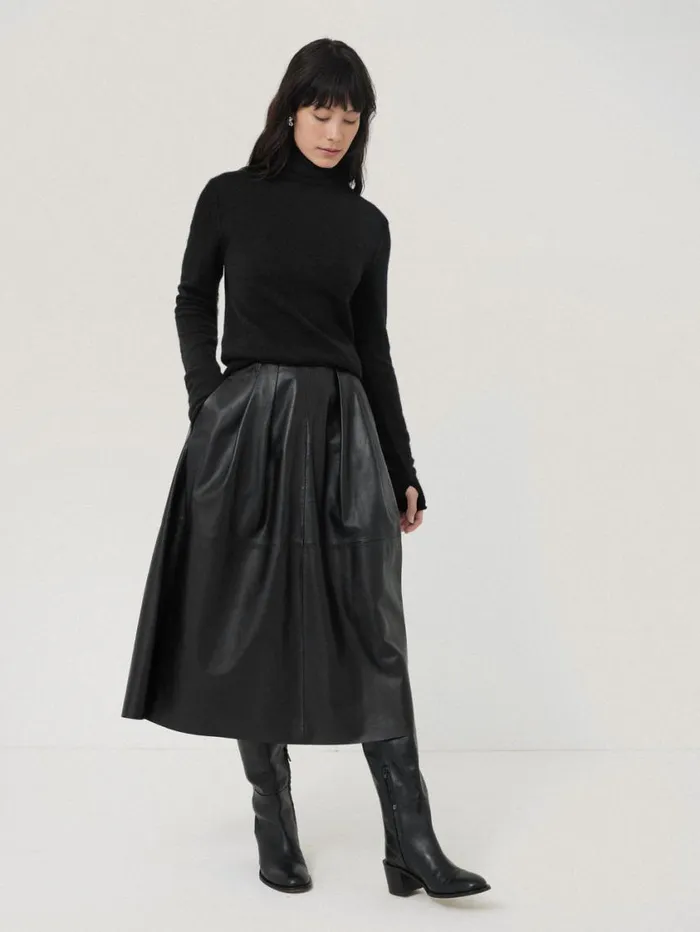Jigsaw Cloud Cashmere Polo Jumper Black Women Knitwear and Cashmere
