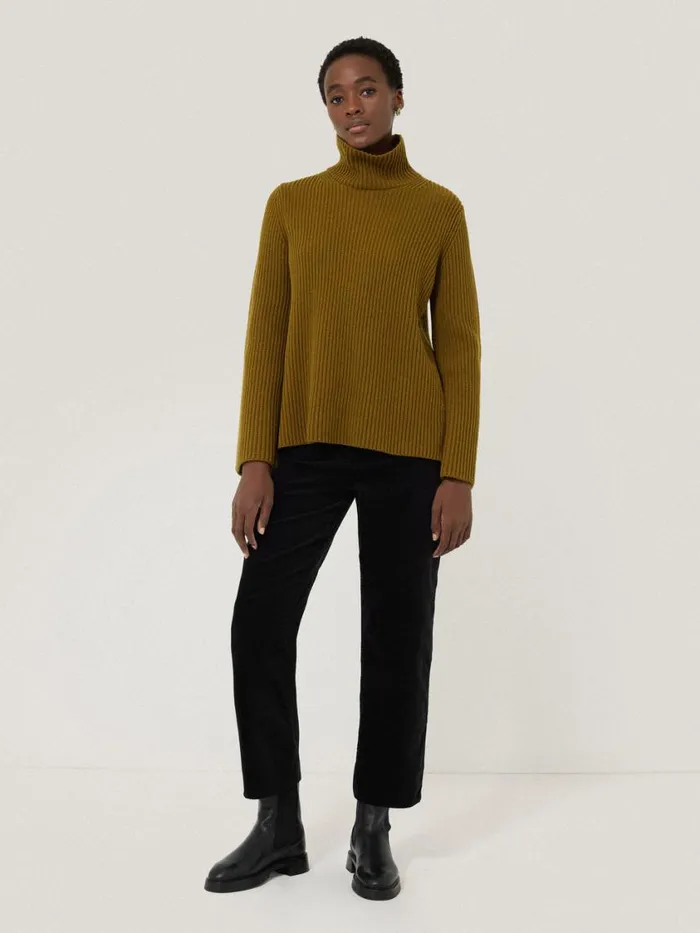Jigsaw Delmont Velvet Tapered Jean Black Women Trousers