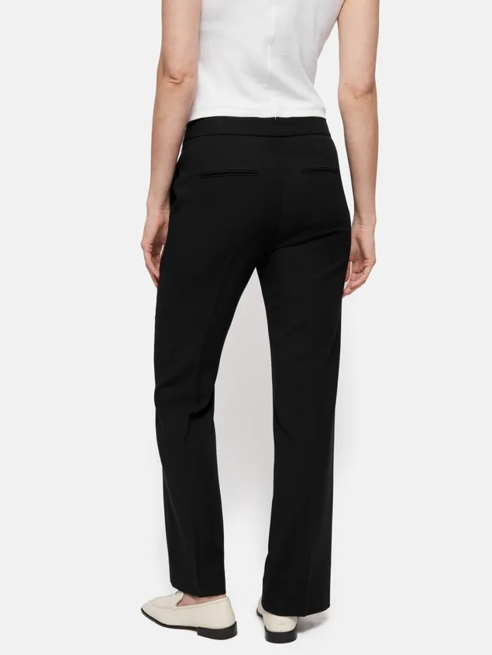 Jigsaw Short Fluid Twill Mason Trousers Black Women Suits and Tailoring