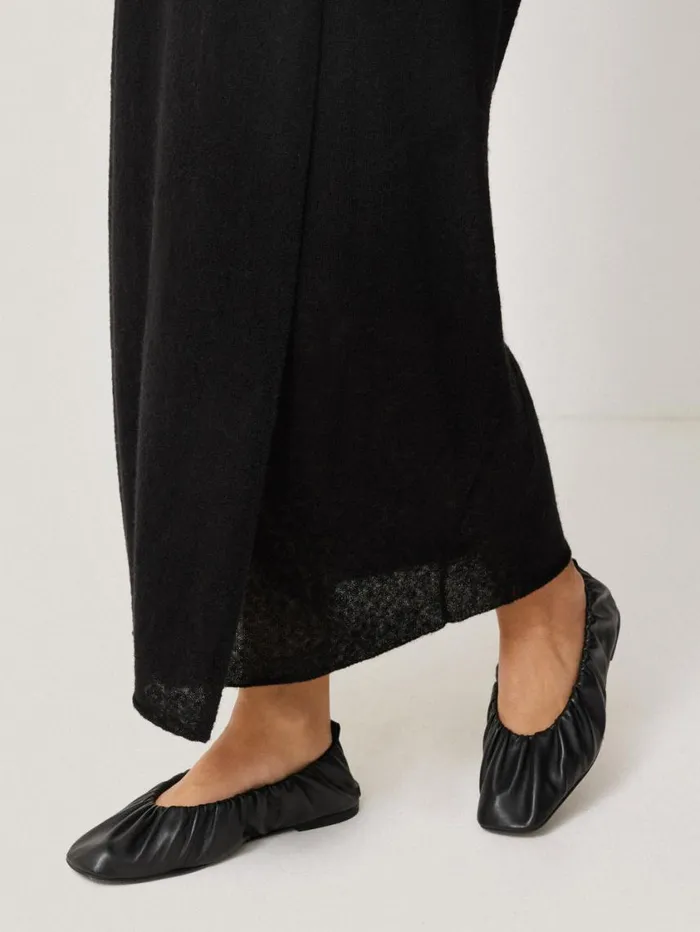 Jigsaw Soft Gauzy Knit Skirt Black Women Knitwear and Cashmere