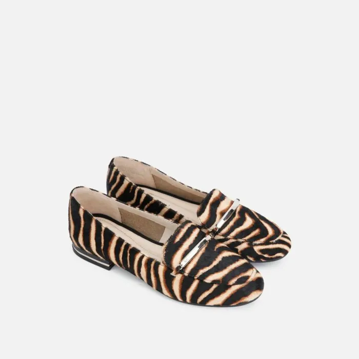Kenneth Cole Balance Loafer Bar Graphic Zebra Women Flats Kenneth Cole Balance Loafer Bar Graphic Zebra Women Flats