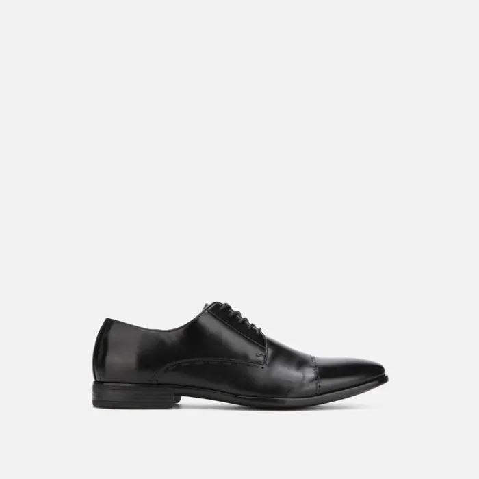 Kenneth Cole Eddy Lace Up Oxford With Brogue Cap Toe Black Men Oxfords