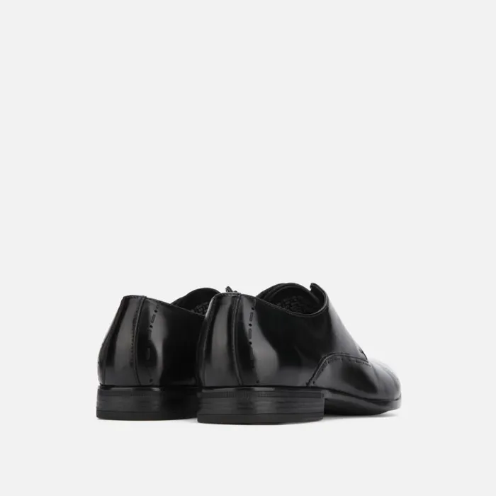 Kenneth Cole Eddy Lace Up Oxford With Brogue Cap Toe Black Men Oxfords