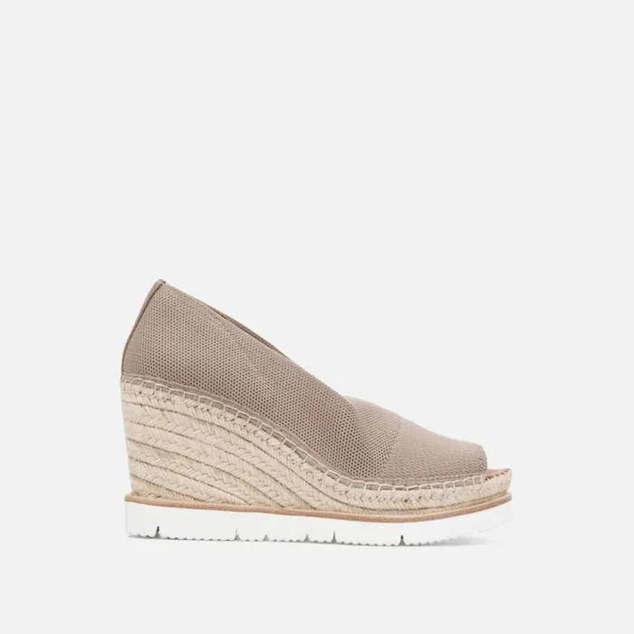 Kenneth Cole Elyssa Sporty ALine Espadrille Wedge Mushroom Women Gentle Souls
