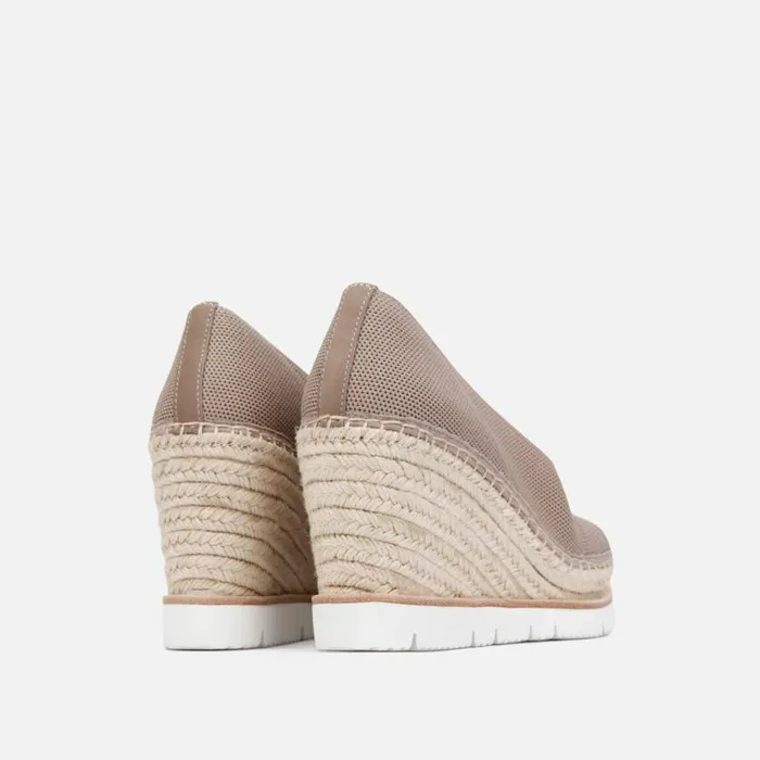 Kenneth Cole Elyssa Sporty ALine Espadrille Wedge Mushroom Women Gentle Souls