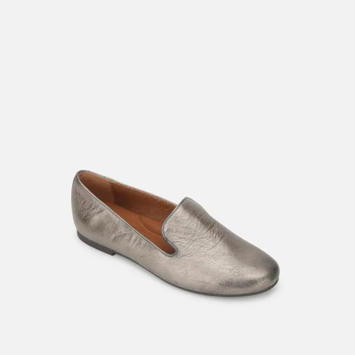 Kenneth Cole Eugene Metallic Loafer Flat Pewter Women Gentle Souls