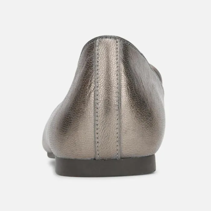 Kenneth Cole Eugene Metallic Loafer Flat Pewter Women Gentle Souls
