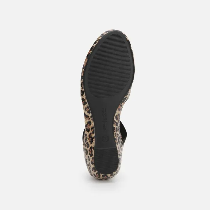 Kenneth Cole Noa Natural Women Flats