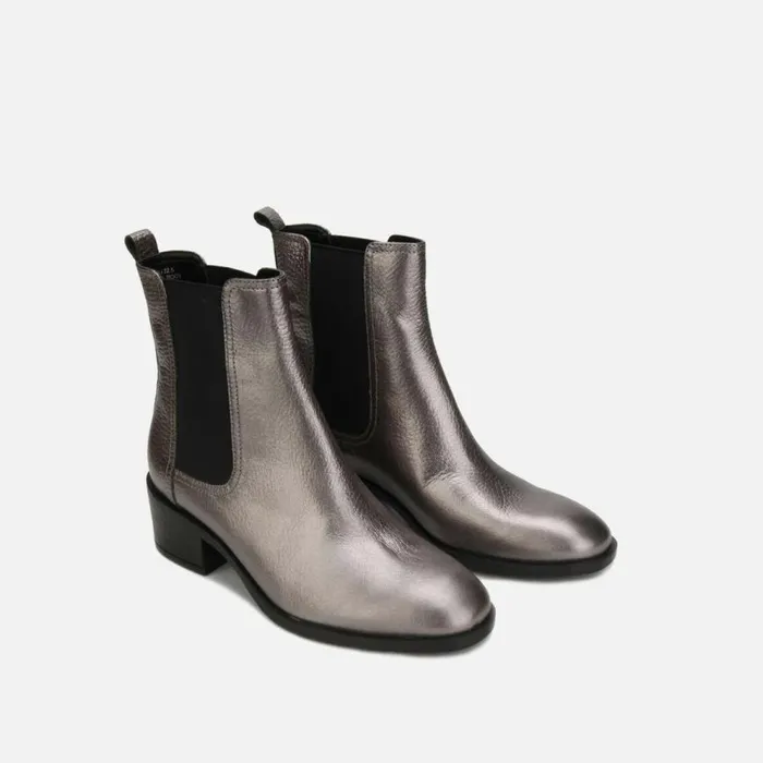 Kenneth Cole Salt Heeled Chelsea Boot Pewter Women Boots Booties
