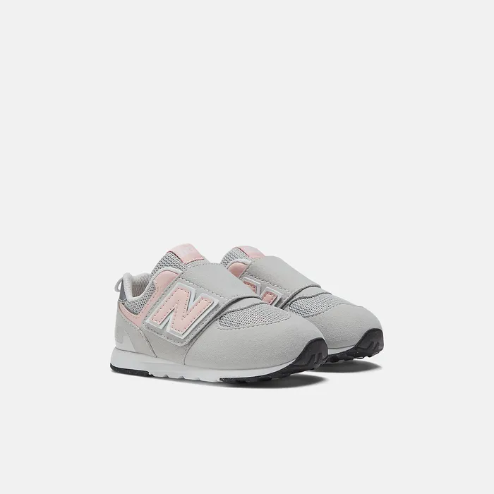 Kids New Balance 574 NEWB Hook and Loop Rain Cloud with Pink Haze Size 0 8211 10 Kids New Balance 574 NEWB Hook and Loop Rain Cloud with Pink Haze Size 0 8211 10