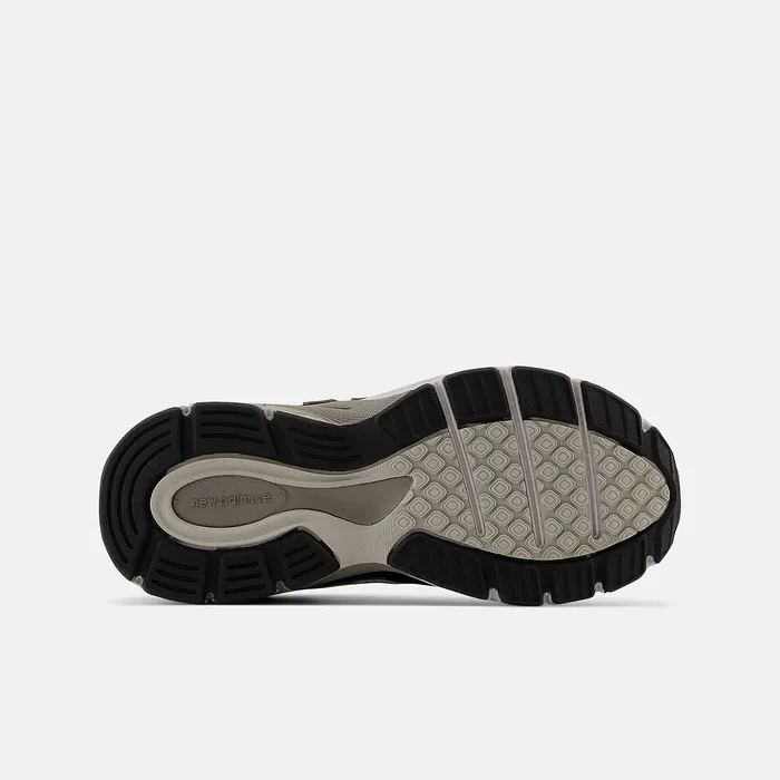 Kids New Balance 990v3 Black with Grey Size 105 8211 3 Kids New Balance 990v3 Black with Grey Size 105 8211 3