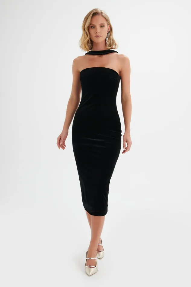 Lavish Alice Backless Dresses AMBER High Neck Bandeau Velvet Midi Dress In Black Black 8211 Women