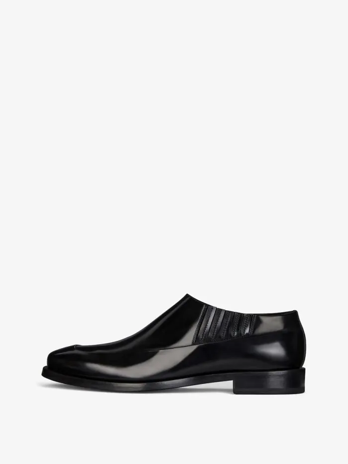 Men Boots and Loafers Givenchy Squared Derbies In Leather Black Men Boots and Loafers Givenchy Squared Derbies In Leather Black