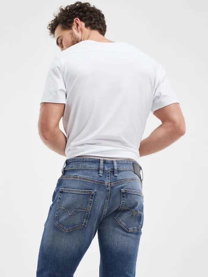 Men Jeans and Denim GUESS Straight Jeans Stratus Blue Wash