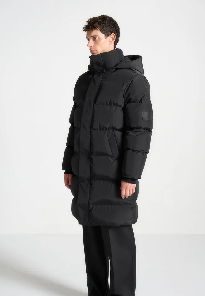 Men Manire De Voir Longline Quilted Puffer Jacket Black