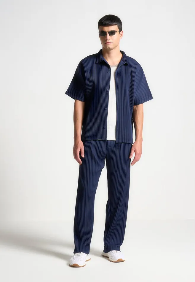 Men Manire De Voir Pleated Trousers Navy