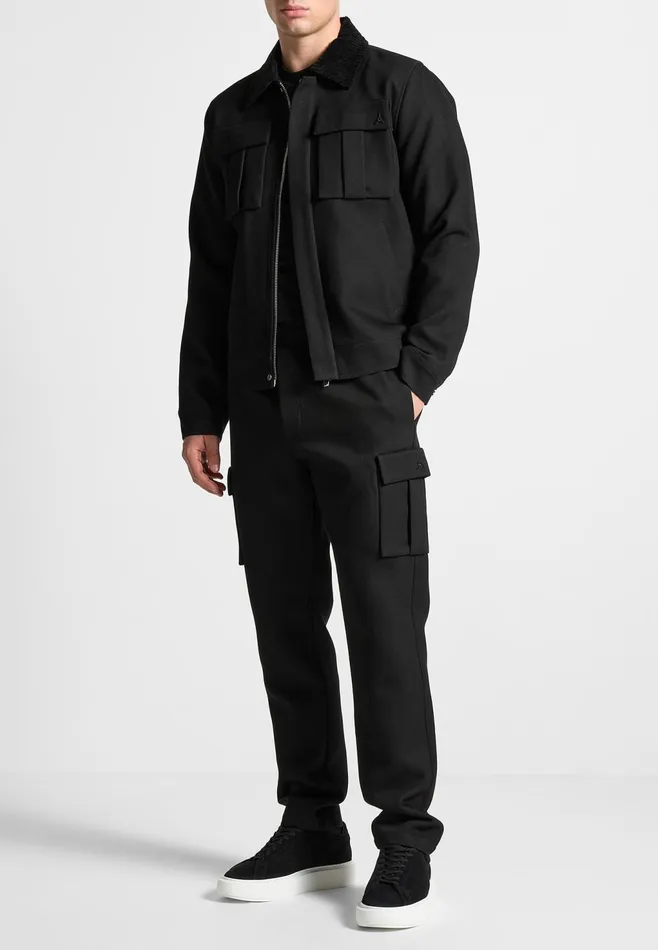 Men Manire De Voir Twill Cargo Regular Fit Pants Black