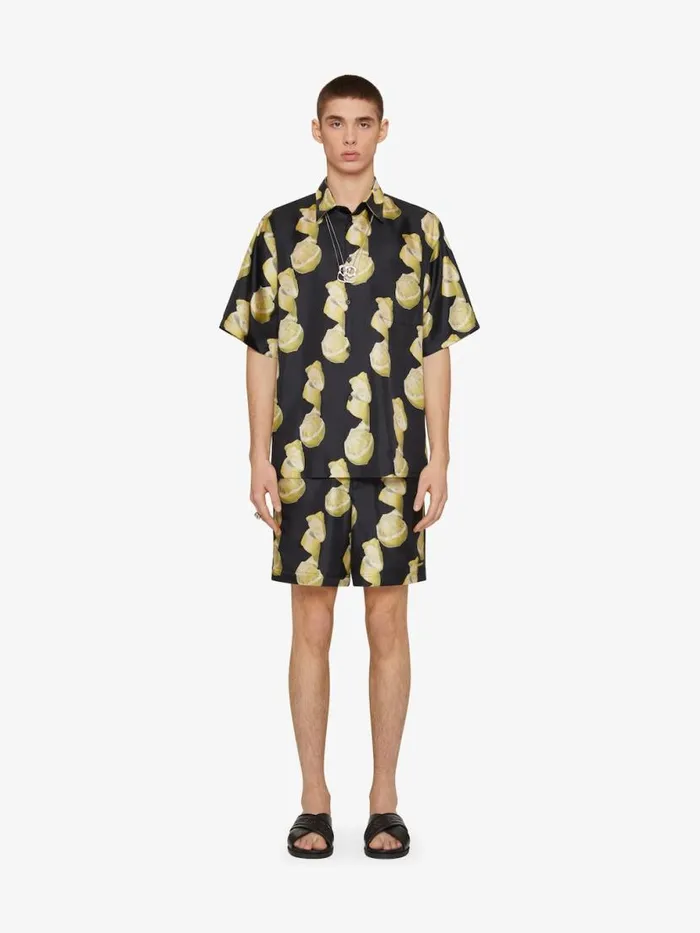 Men Pants and Shorts Givenchy Bermuda Shorts In Silk With Lemon Print Blackyellow Men Pants and Shorts Givenchy Bermuda Shorts In Silk With Lemon Print Blackyellow