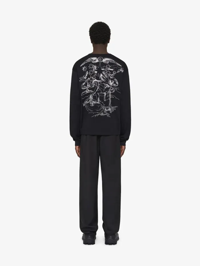 Men TShirts Givenchy Boxy Fit Tshirt In Cotton GIVENCHY Tarot Black