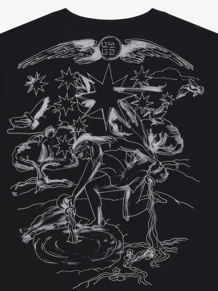 Men TShirts Givenchy Boxy Fit Tshirt In Cotton GIVENCHY Tarot Black