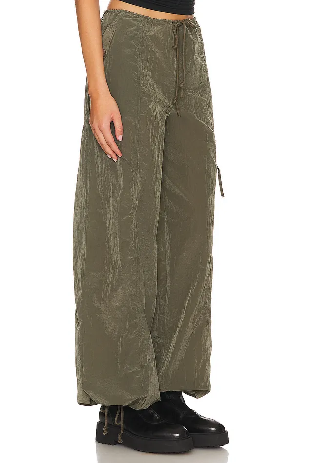 Noah Cargo Pant Olive Green Women Lovers and Friends Pants Noah Cargo Pant Olive Green Women Lovers and Friends Pants