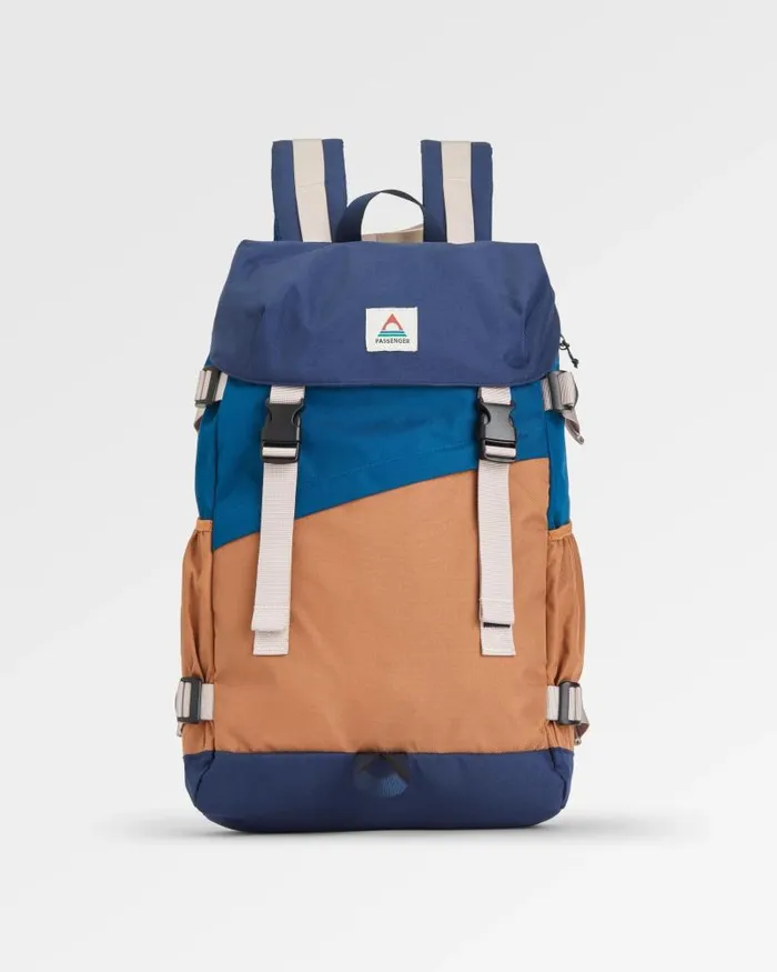 Passenger Backpacks and Bags Boondocker Recycled 26L Backpack Biscuit Blue Multi Biscuit Blue Multi 8211 WomenMen