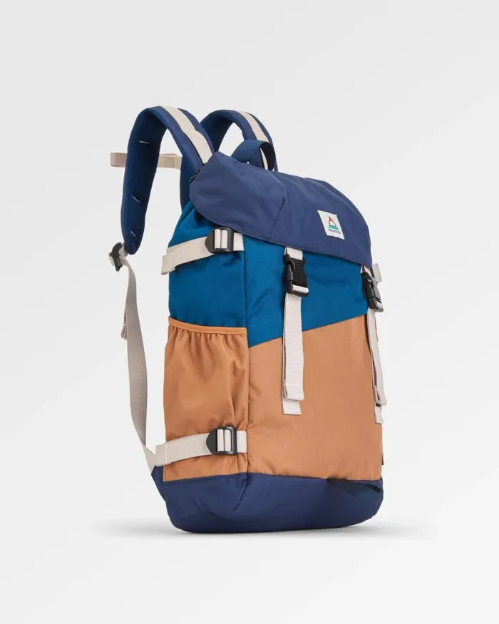 Passenger Backpacks and Bags Boondocker Recycled 26L Backpack Biscuit Blue Multi Biscuit Blue Multi 8211 WomenMen