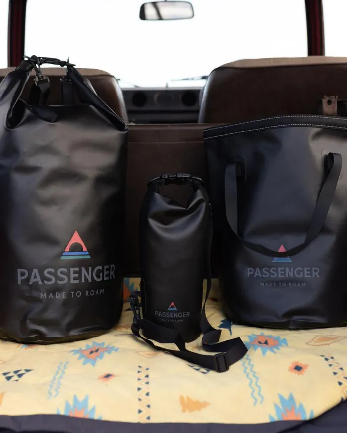 Passenger Backpacks and Bags Tide 10L Recycled Dry Bag Roaming Nomads Roaming Nomads 8211 WomenMen