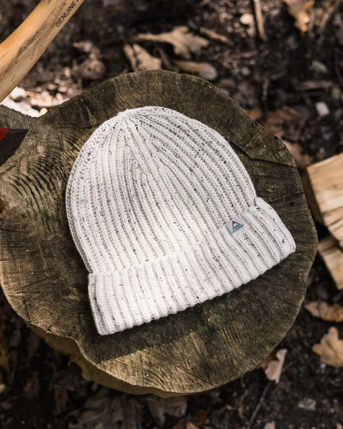 Passenger Beanies Fisherman 20 Recycled Cotton Beanie Vintage White Vintage White 8211 WomenMen