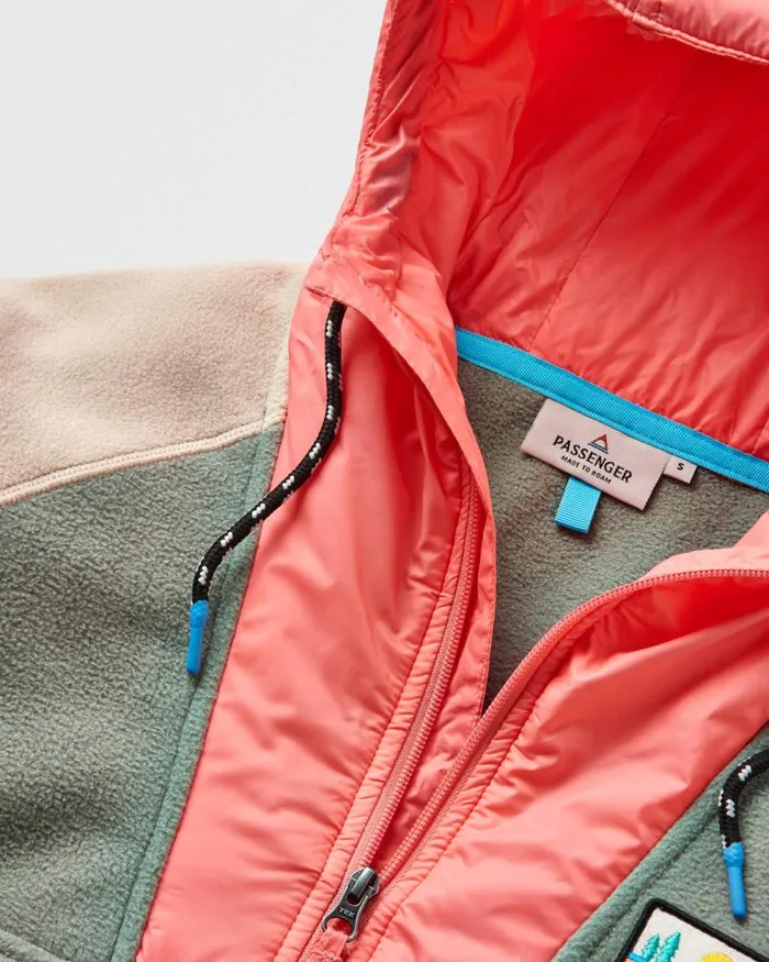 Passenger Tops Alexander Recycled Polar Hooded Fleece Pistachio Pistachio 8211 Women