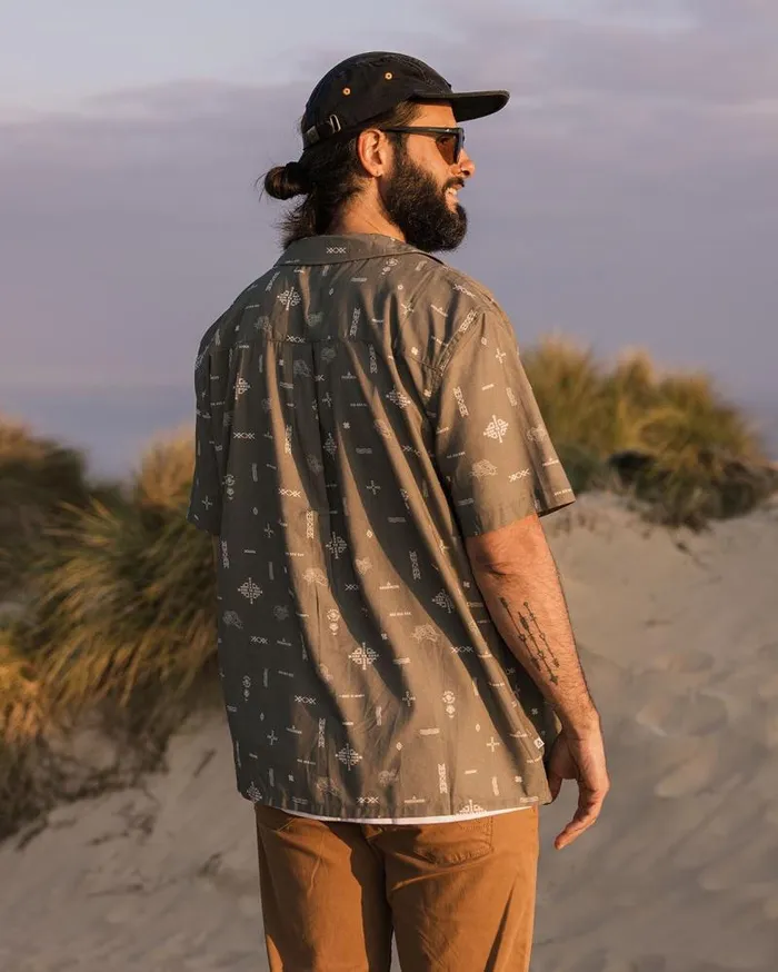 Passenger Tops Cove Organic Cotton Short Sleeve Shirt Olive Made To Roam Olive Made To Roam 8211 Men