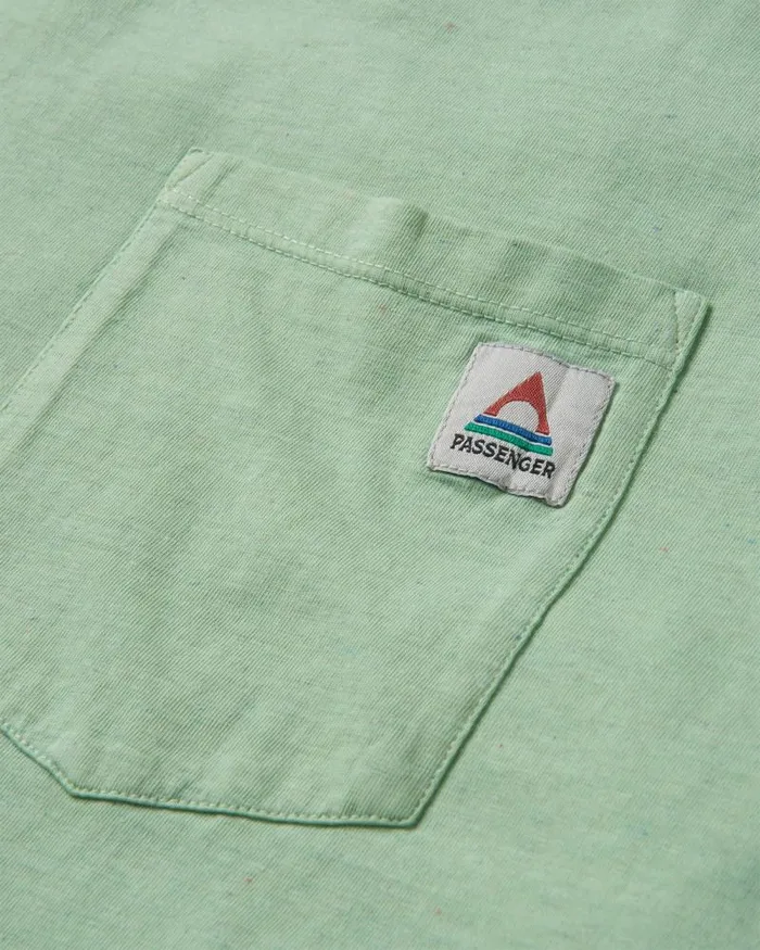 Passenger Tops Heritage Recycled Relaxed Fit TShirt Green Fig Green Fig 8211 Men