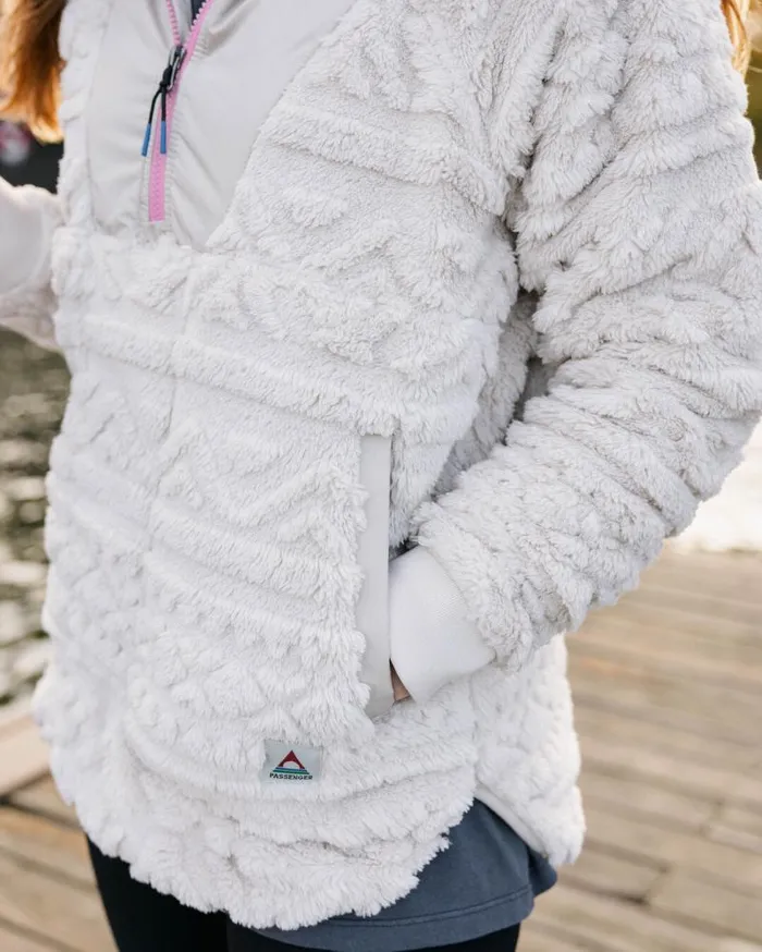 Passenger Tops Holistic Sherpa Hooded Fleece Vintage White Vintage White 8211 Women